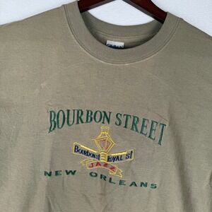 Bourbon Street New Orleans T Shirt Mens Medium Beige Embroidered Travel Souvenir